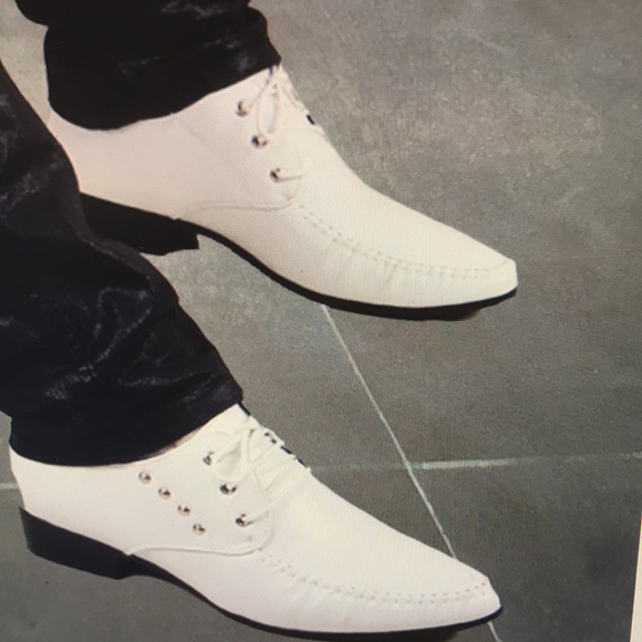 Korean version of the tip scalp shoes men